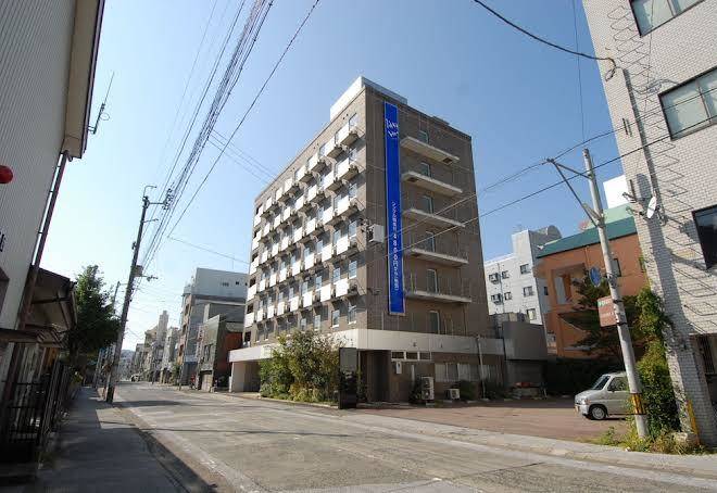 Seven days hotel