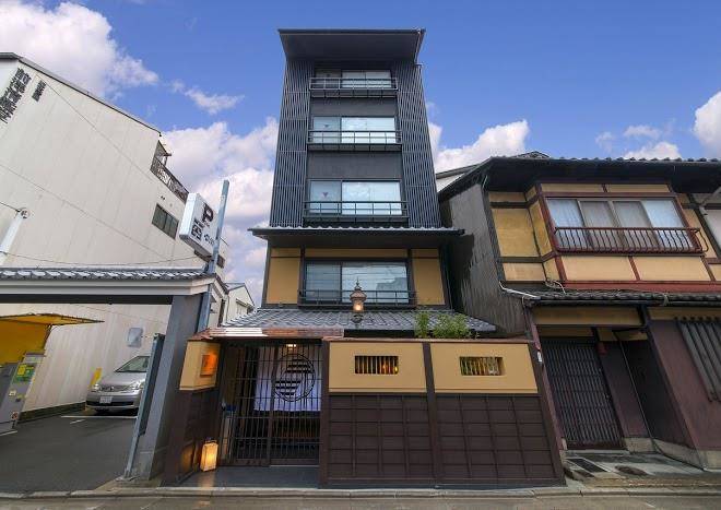 Hotel ethnography gion shinmonzen