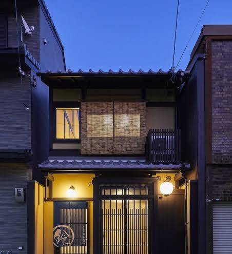 Suzukita Mimon East Image