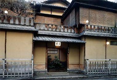 Sumiya ryokan kyoto
