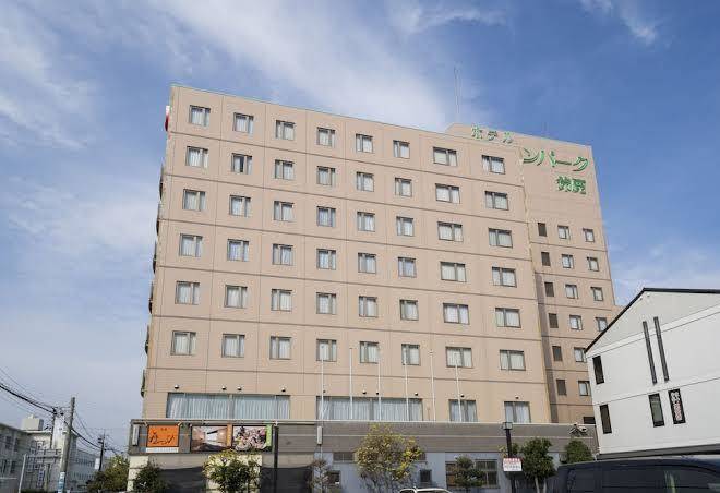 Hotel Green Park Suzuka Image