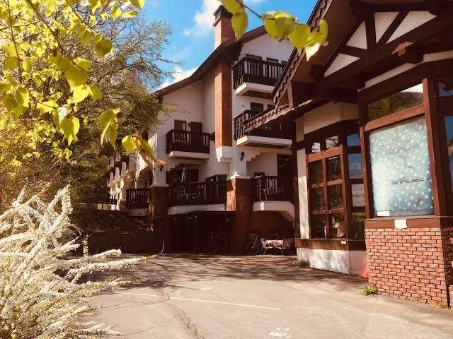 Hotel shirakabako sakaeen