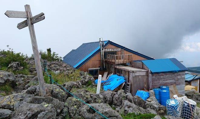 Tateshina mountain top hut