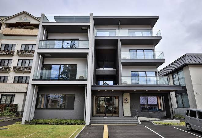 Grand phenix hakuba