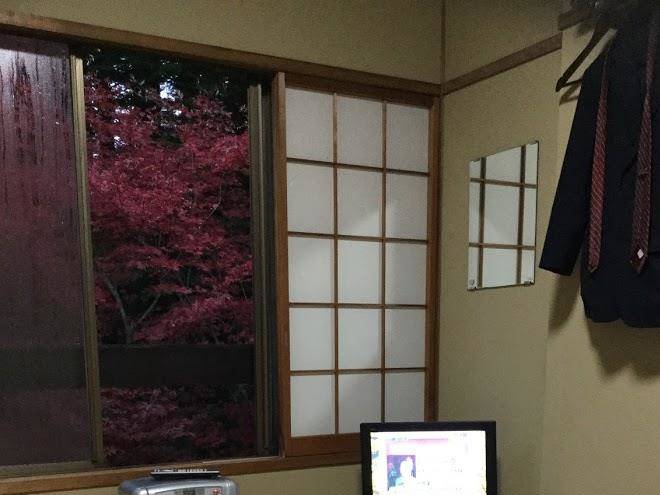 Mukai hanareyama so