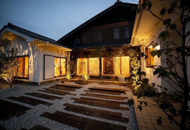 Cafe&stay castana