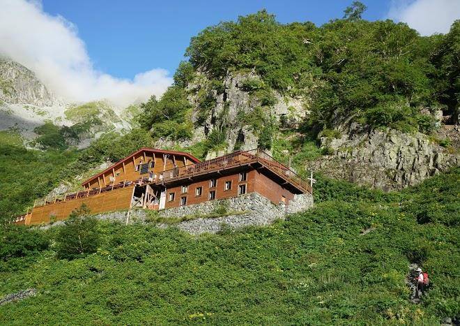 Karasawa hut