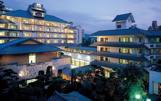 Hotel saginoyu