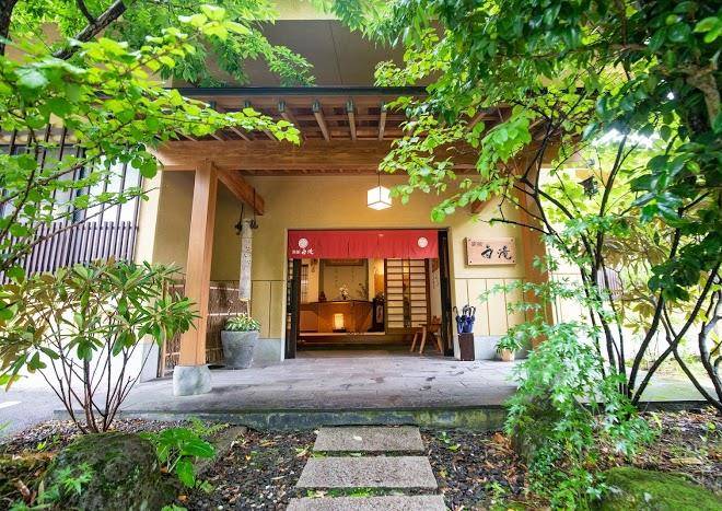 Ryokan shirataki