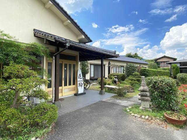 Hasuwaryokan