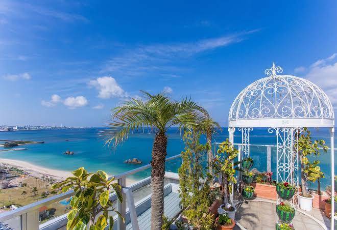 Beachside condominium