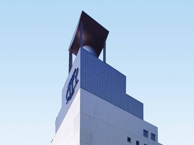 Hotel lake alster alzar izumiotsu