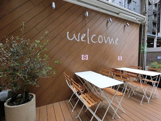 White hostel shinsaibashi