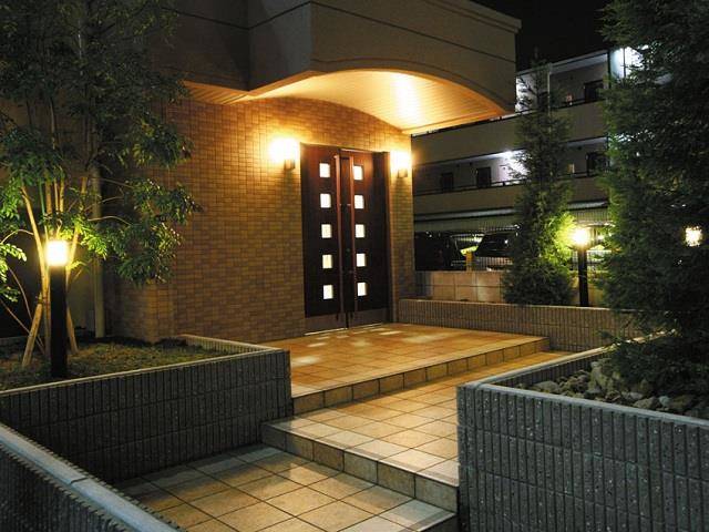 Hotel weekly seven