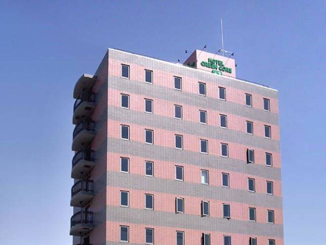 Hotel green core +1