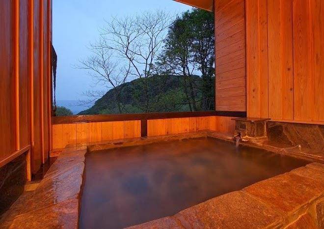 Inn dog resort furfuraldehyde to stay with the izu pet