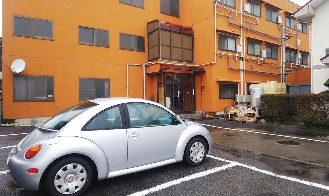 Business hotel tomato