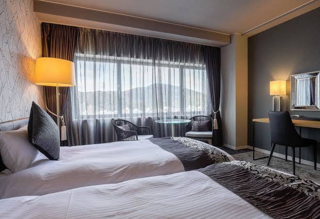 Century plaza hotel