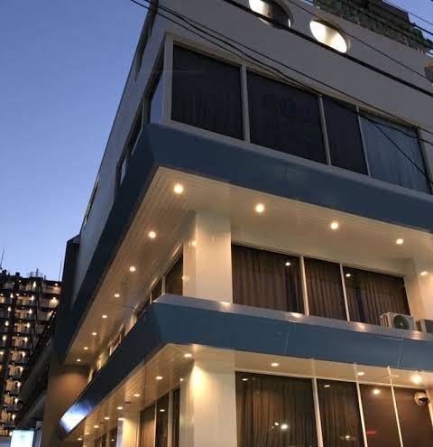 Hotel hill top