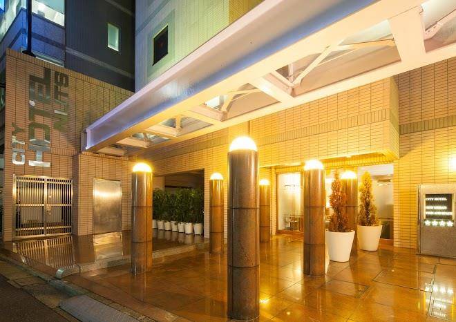 City hotel n u t s