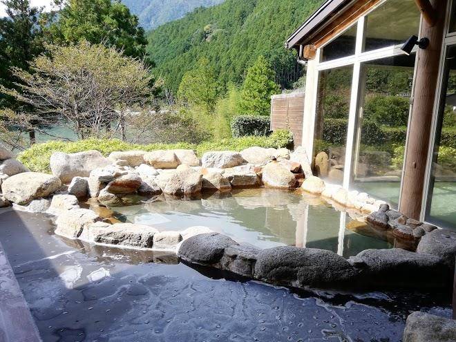 Business hotel shichirigahama
