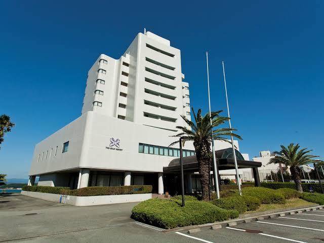 Za guran resort ereganteshirahama