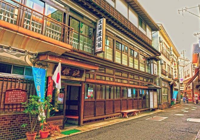 Miharuya inn hijiori onsen