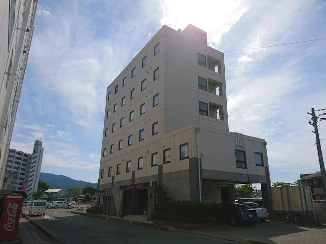 Central hotel