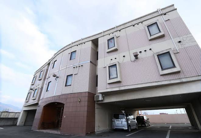 Hotel rakuserina