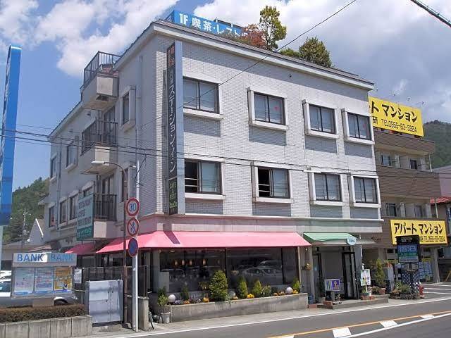 Kawaguchiko Station Inn Image