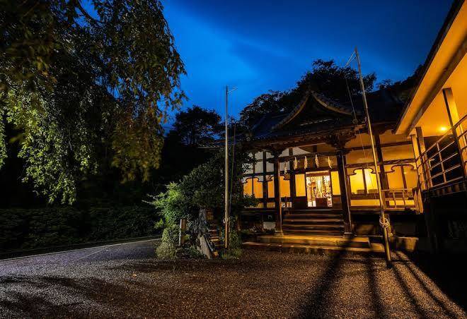 Temple hotel takeibo