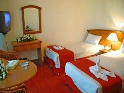 Petunia hotel