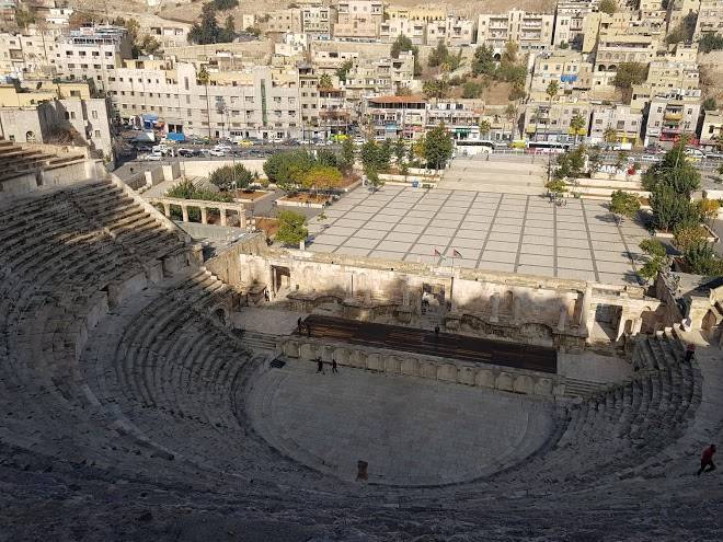 Roman theater hotel