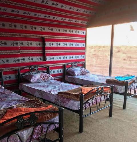 Wadi rum hikers & jeep tours