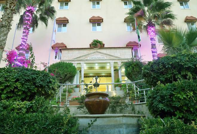 Amra palace