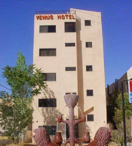 Petra venus hotel