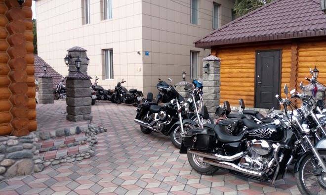 Slavyanskiy Dvor Image