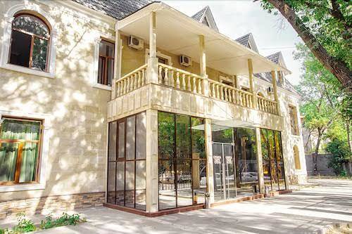 Promenade Park Hotel Image