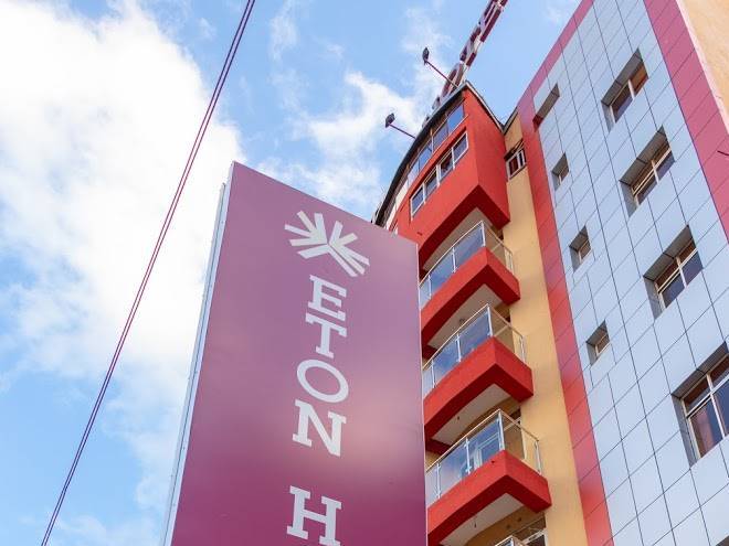 Eton hotel
