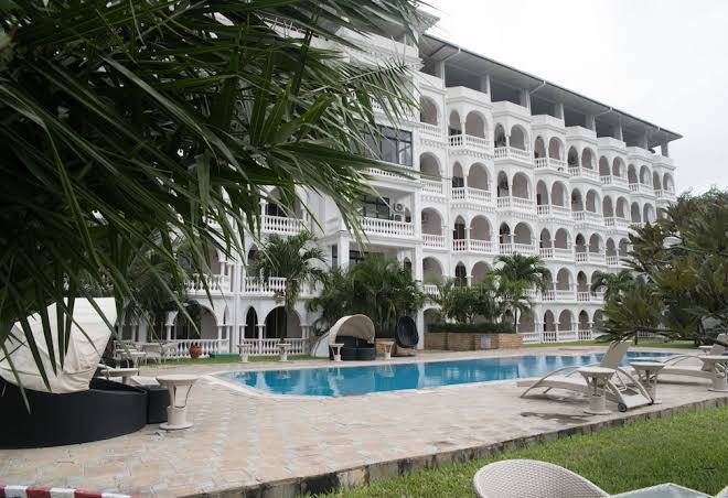 Cityblue creekside hotel & suites