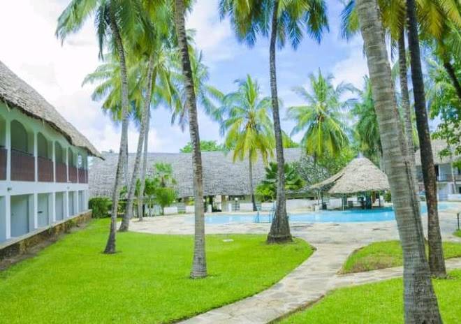 Milele beach hotel