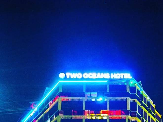 Two oceans hotel voi