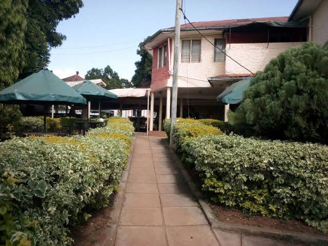 Kiembeni country hotel