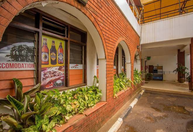 Meru safari hotel