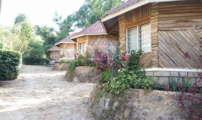 River bank hotel