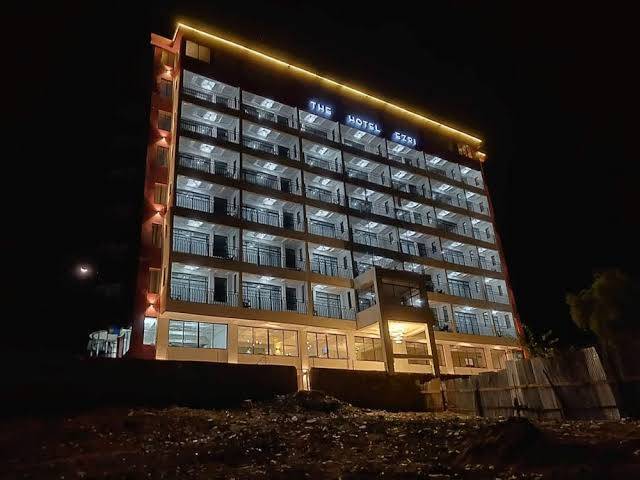 The hotel ezri