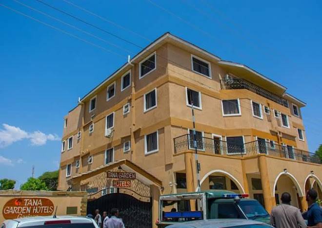 Tana garden hotel