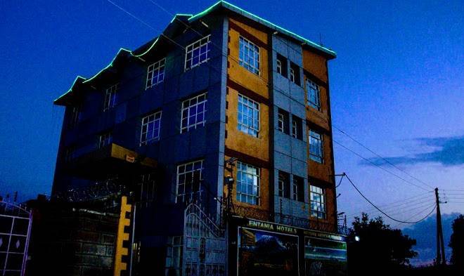 Kentania hotels