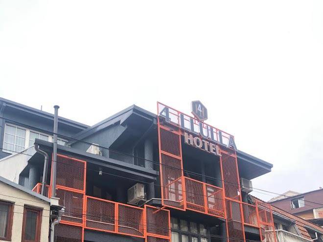 Hotel 4 llullat