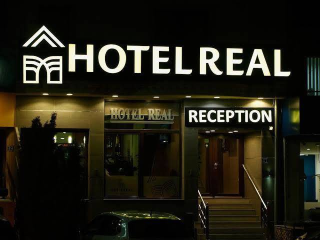 Hotel real